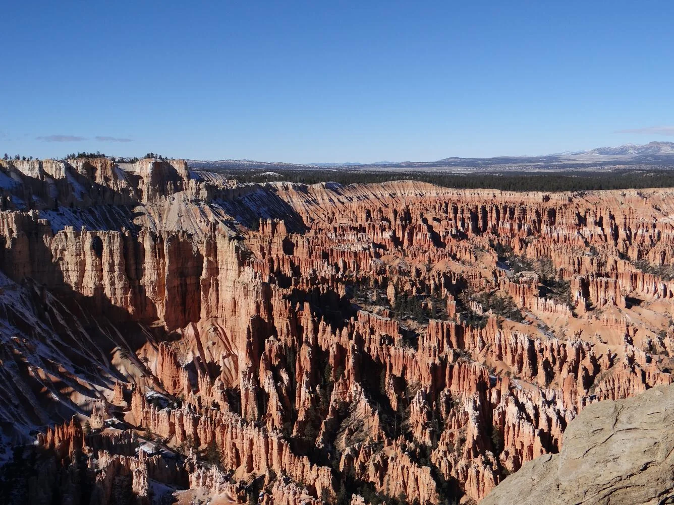 The hoodoo amphitheater at Bryce Canyon National Park, on Utah Scenic Byway 12